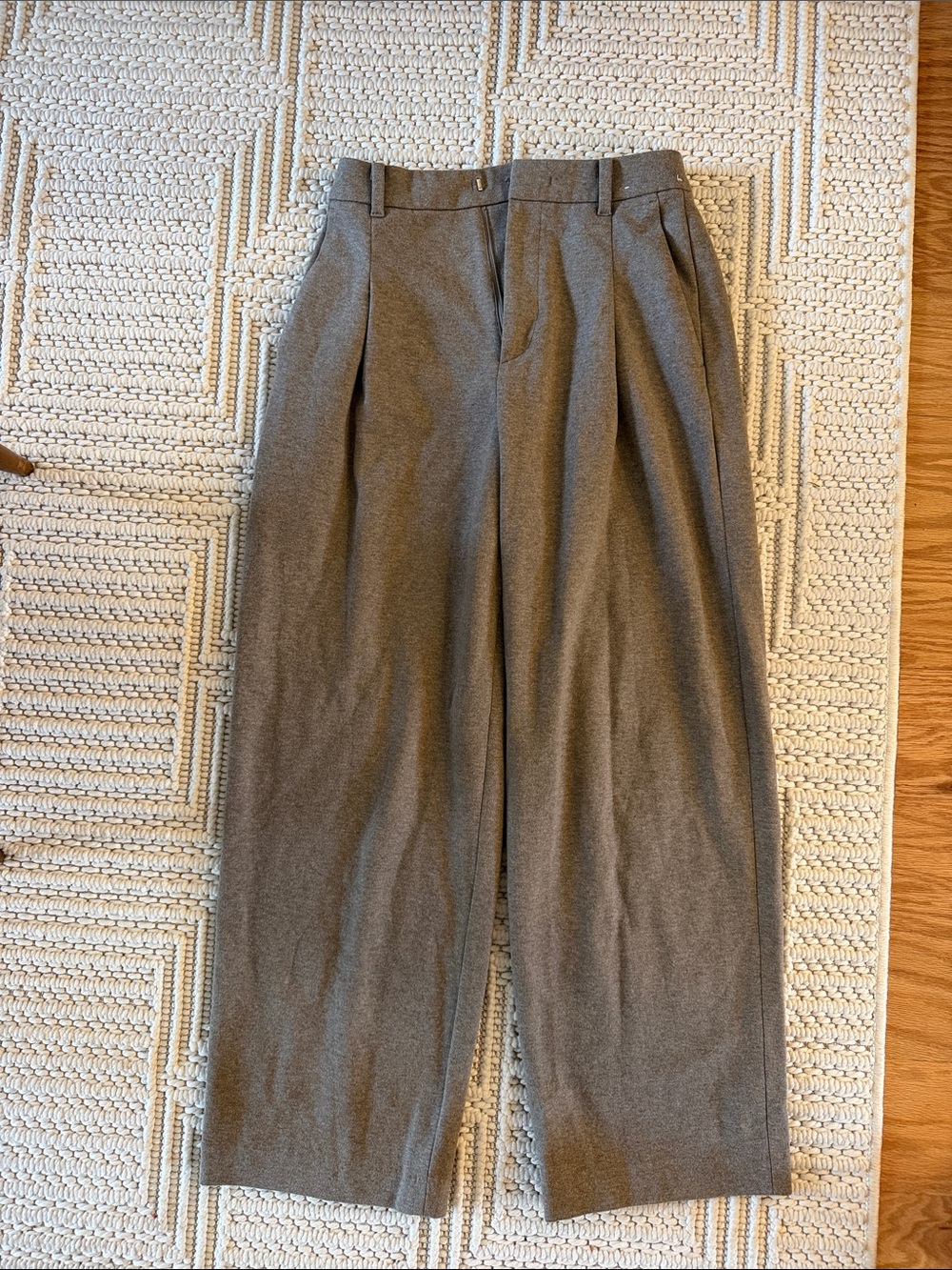 Women’s Wide Leg Trousers in Taupe